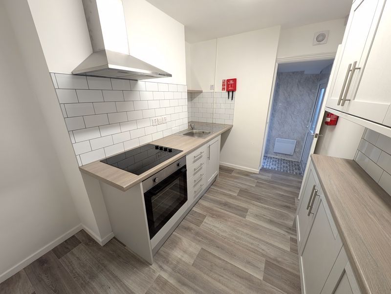1 bed flat to rentPrinces Avenue, Caerphilly CF83 photo 5
