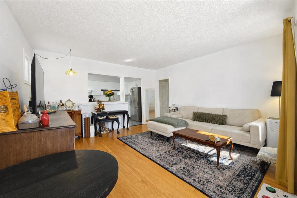 Additional image 4 of 714 17 Avenue NW, Calgary, AB, T2M 0N7