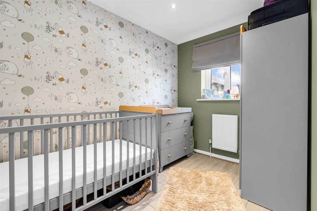Additional image 14 of 3 bed terraced house for saleThe Briars, Hertford SG13
