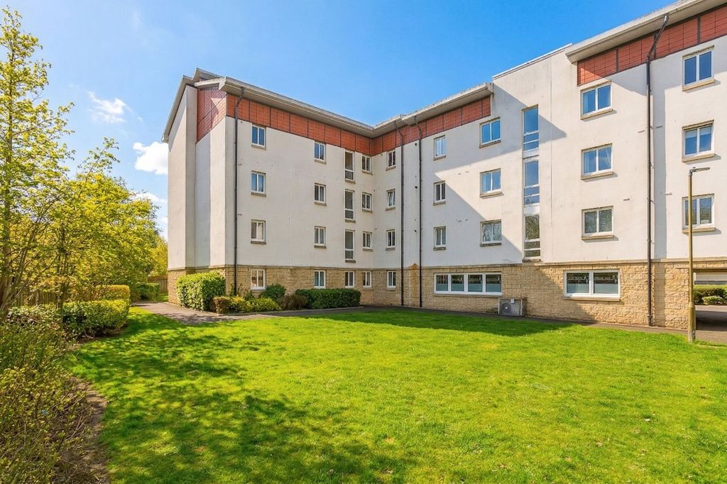 Additional image 17 of 2 bed flat for saleAllanfield Place, Edinburgh EH7