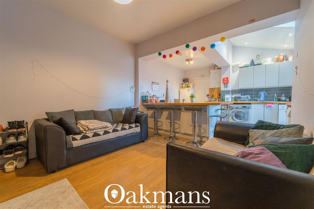 Additional image 2 of 5 bed shared accommodation to rentWinnie Road, Birmingham, West Midlands B29