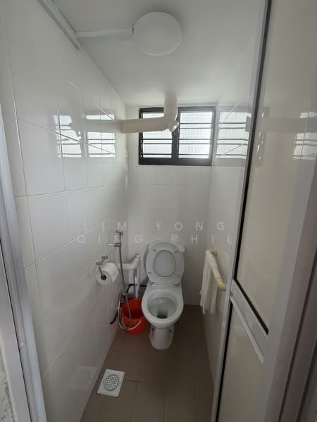 132 Jalan Bukit Merah photo 4