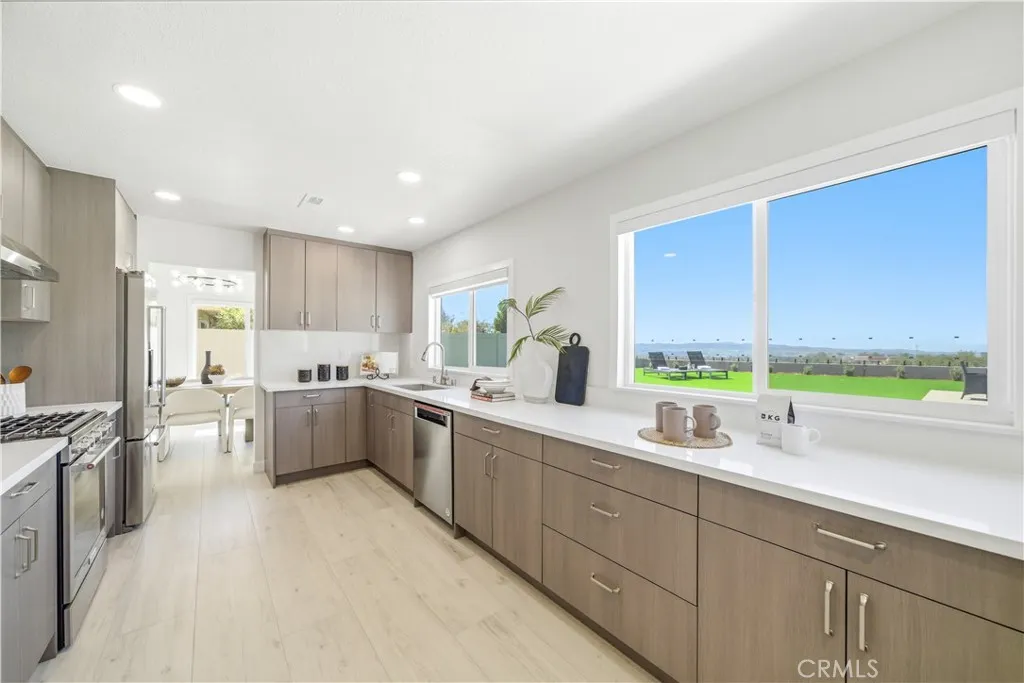Additional image 83 of 21041 Skylark Dr, Lake Forest, CA 92630