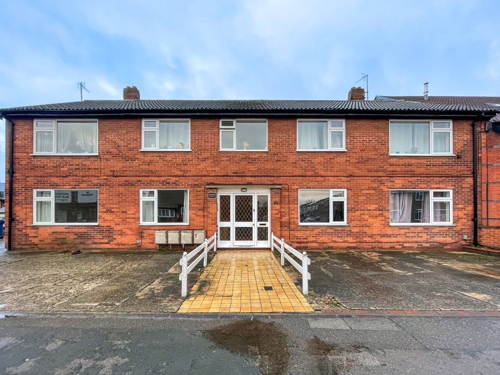 2 bed flat to rentSloane Court, High Street, Cambridge CB2