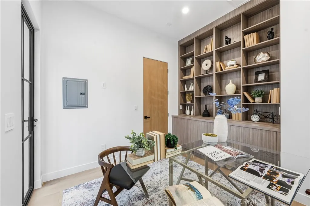 Additional image 35 of 4331 Alonzo, Encino, CA 91316