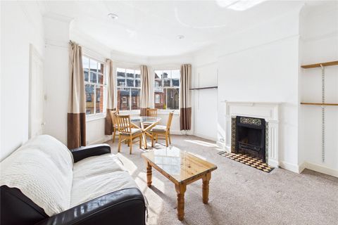 Kirkstall Road, London SW2