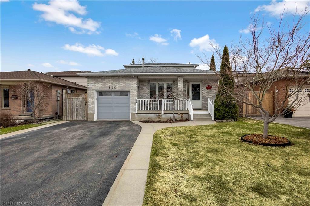 640 Acadia Drive, Hamilton, ON, L8W 3V1