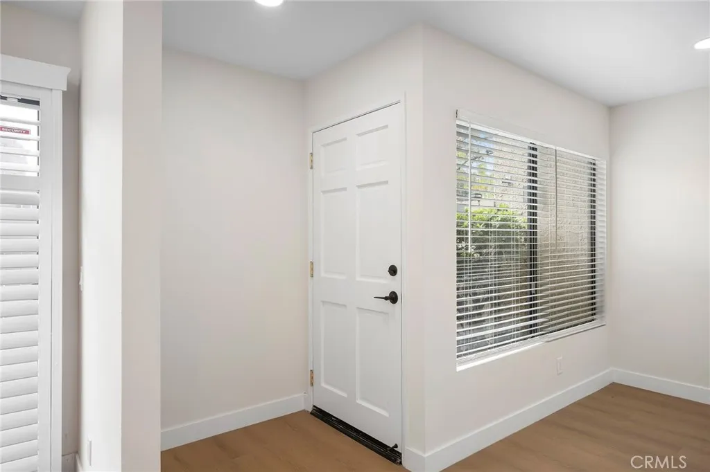 Additional image 32 of 8601 Sunland Boulevard Unit 5, Sun Valley, CA 91352
