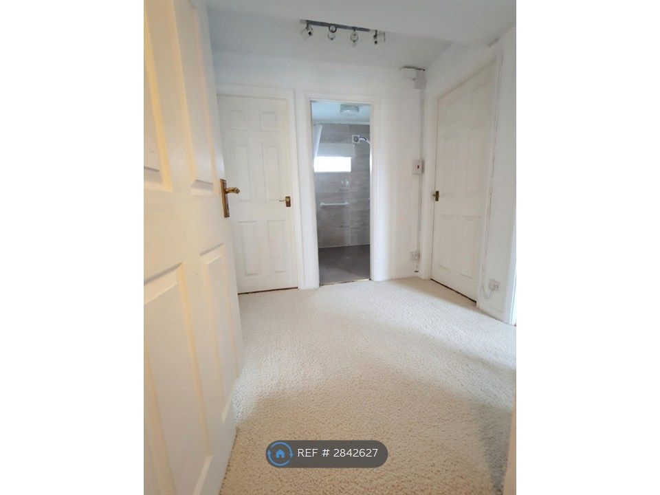 2 bed maisonette to rentWilby Close, Corby NN17