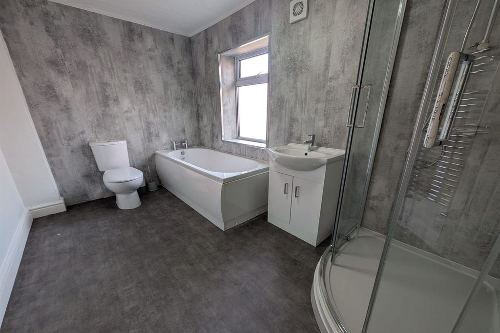 Additional image 2 of 2 bed semi-detached house to rentEatons Road, Stapleford NG9