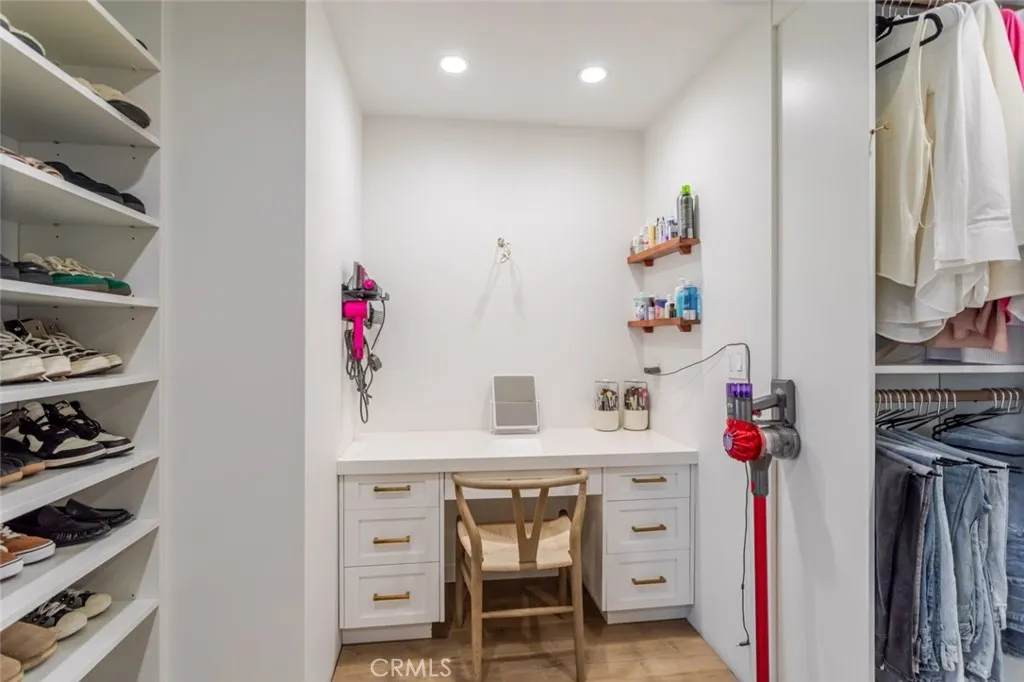 Additional image 93 of 5949 Rhodes Avenue, Valley Village, CA 91607