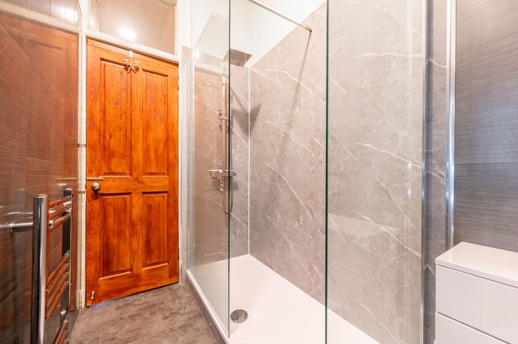 Additional image 12 of 2 bed flat to rentAirlie Street, Glasgow, Glasgow G12