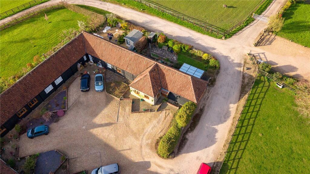 Courtyard Barns, Brook Hall Farm