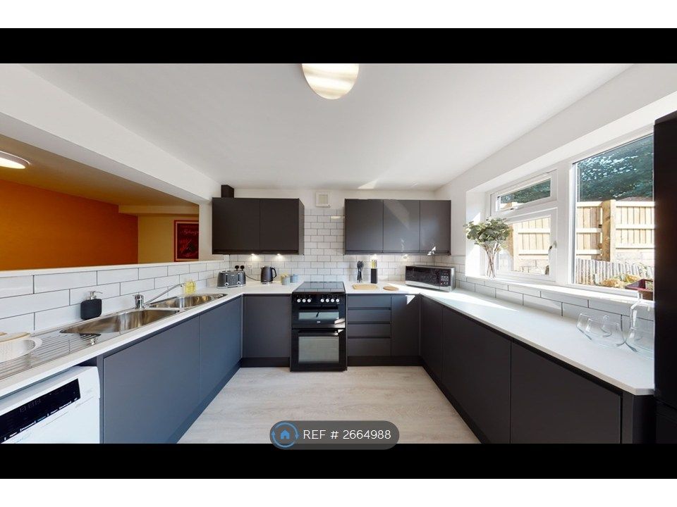 6 bed shared accommodation to rentWedgwood Road, Bath BA2 photo 3