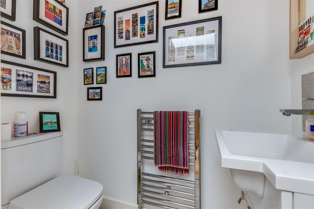 Additional image 16 of 2 bed flat for saleWest View, Ilkley LS29