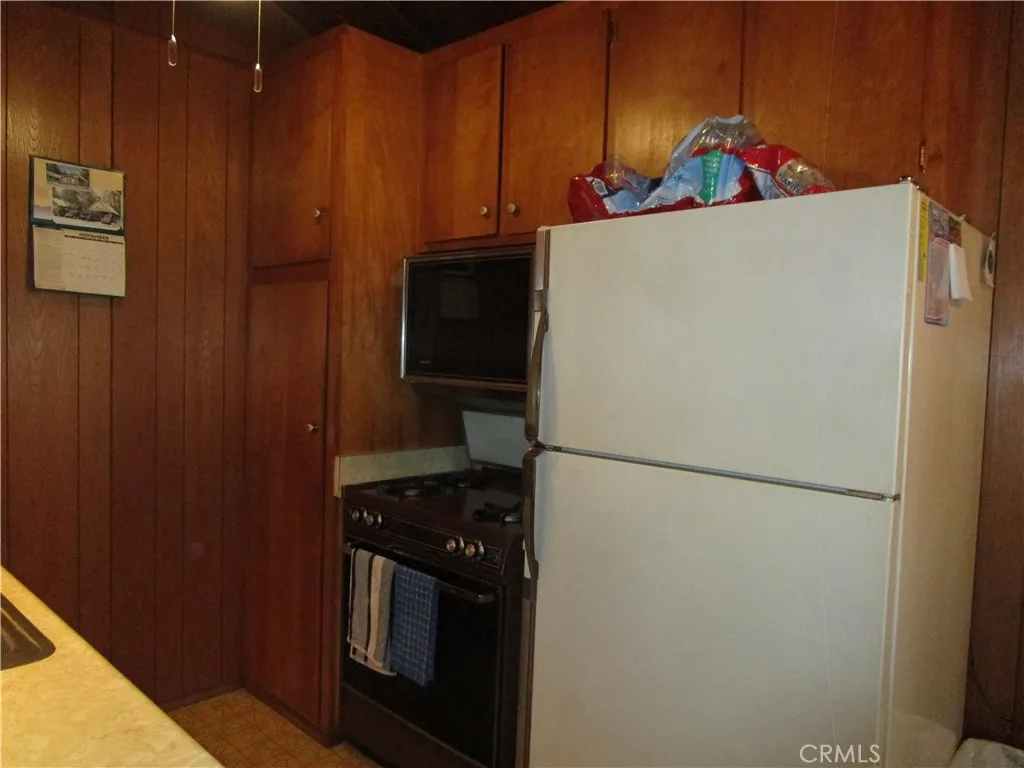 Additional image 77 of 2440 Spruce Drive, Arrowbear, CA 92382