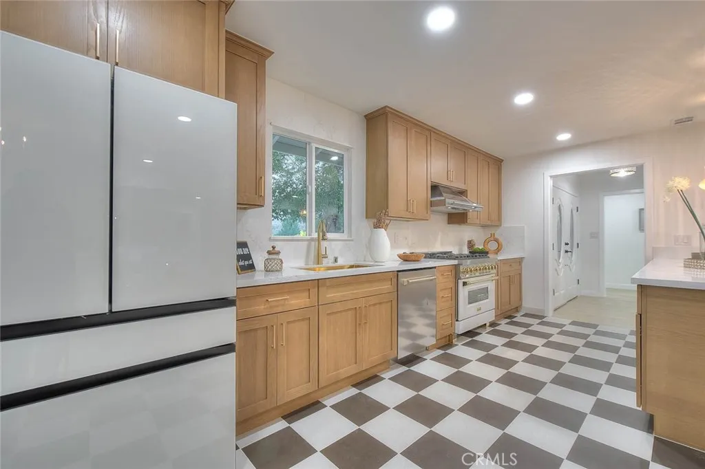 Additional image 99 of 4040 Lehman Rd, La Crescenta, CA 91214