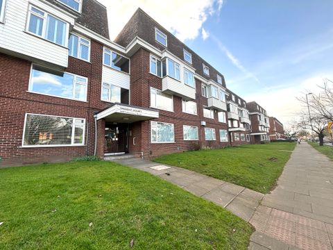 Trident Court, Birmingham B26