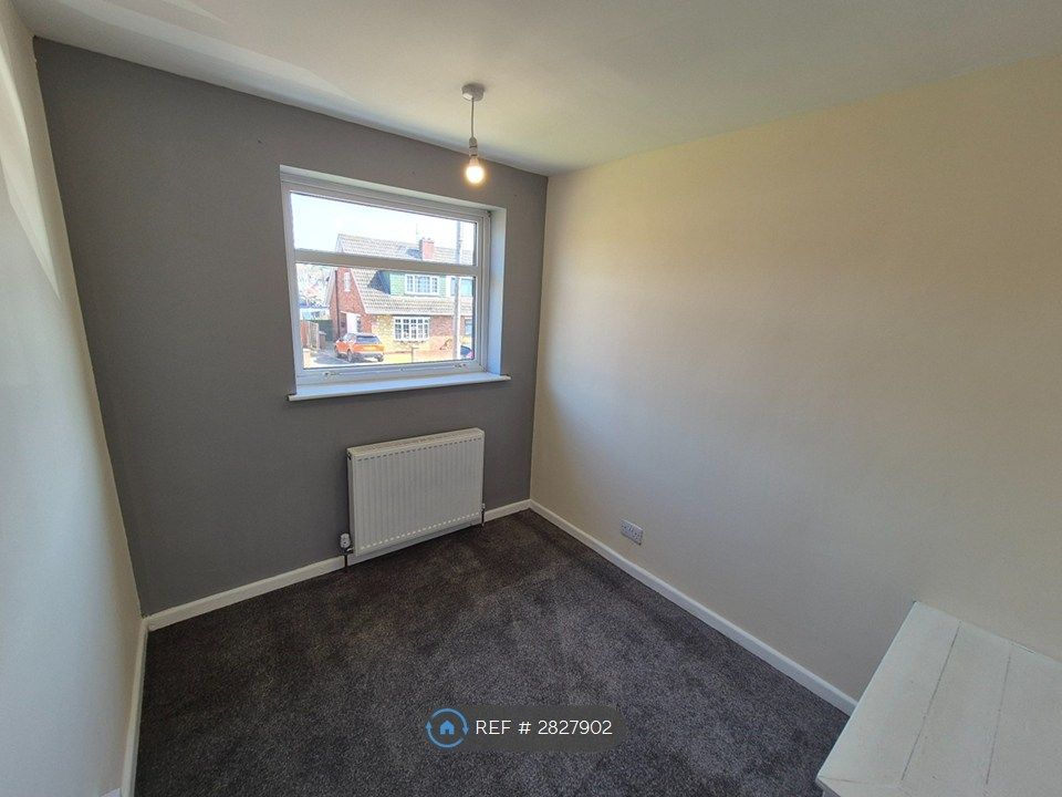 Additional image 9 of 3 bed semi-detached house to rentMeadow Road, Scunthorpe DN17