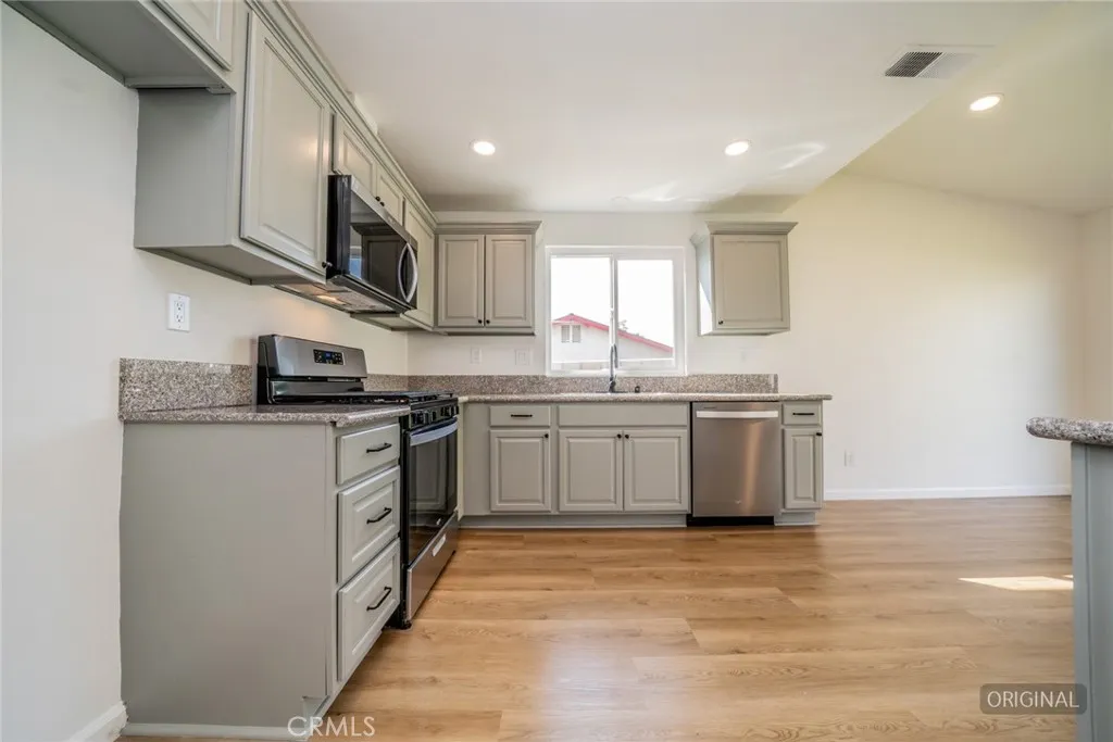 Additional image 14 of 818 Terrace Road, San Bernardino, CA 92410