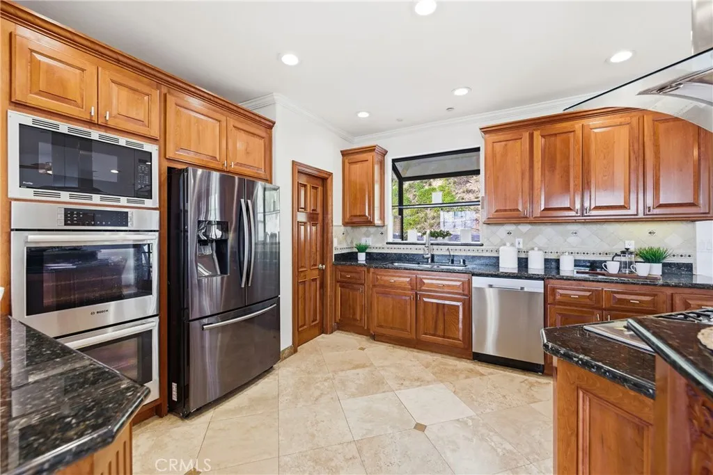 Additional image 63 of 2044 Calle Yucca, Thousand Oaks, CA 91360
