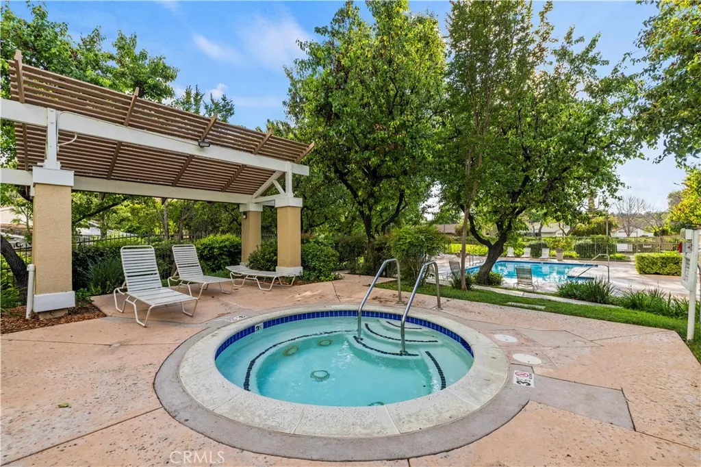 Additional image 69 of 25547 Via Impreso, Valencia, CA 91355