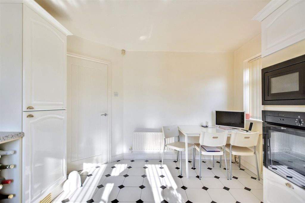 Additional image 17 of 3 bed detached house for saleBilborough Road, Nottingham NG8
