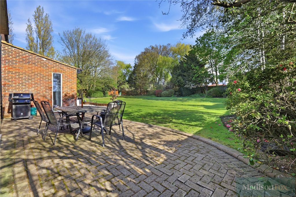 Additional image 26 of 5 bed detached house for saleParkland Close, Chigwell, Essex IG7