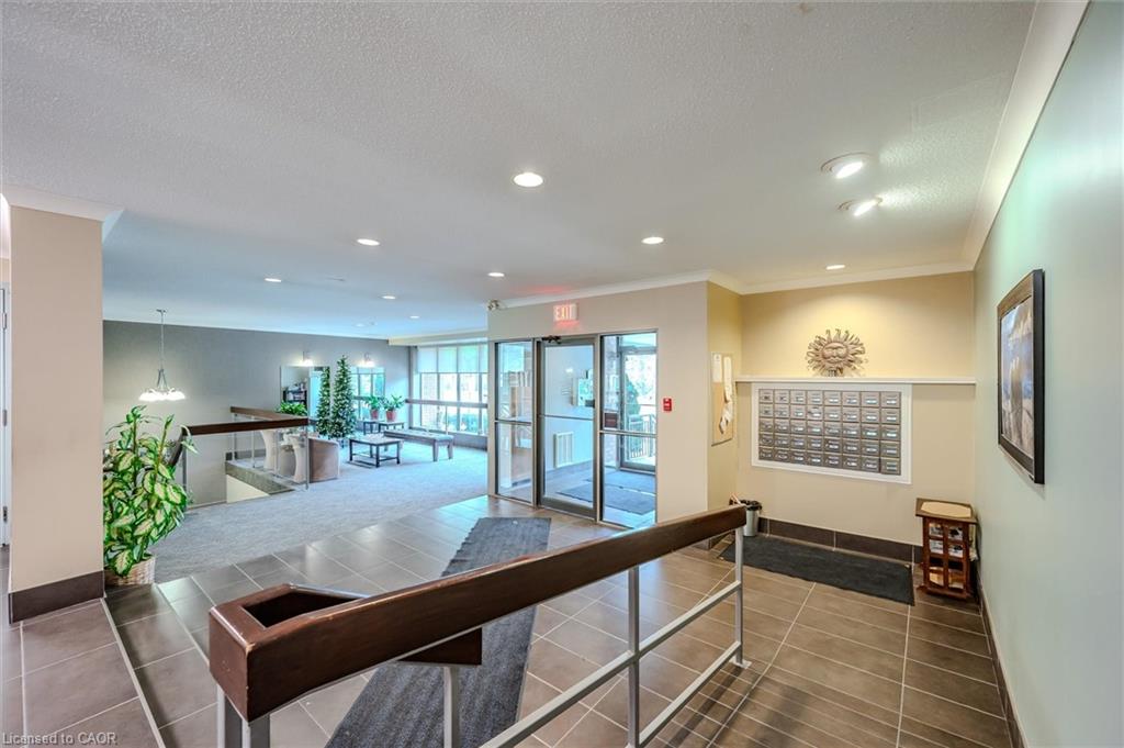 Additional image 3 of 504-300 Keats Way, Waterloo, ON, N2L 6E6