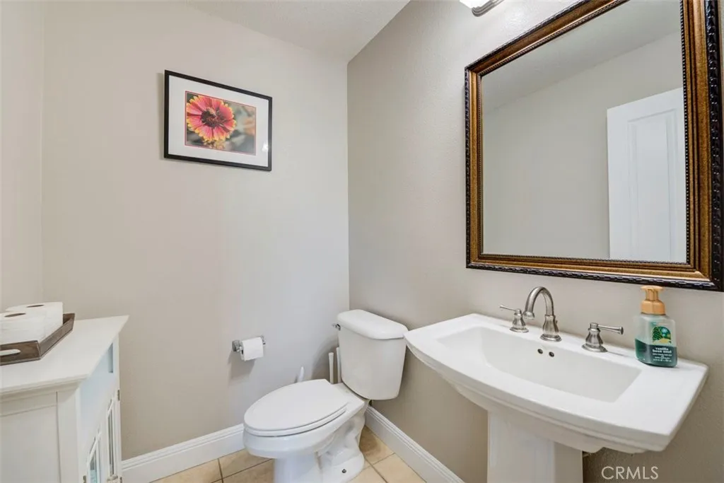 Additional image 16 of 483 Klamath Ct, Corona, CA 92880
