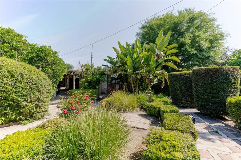722 E 6th Street, Ontario, CA 91764