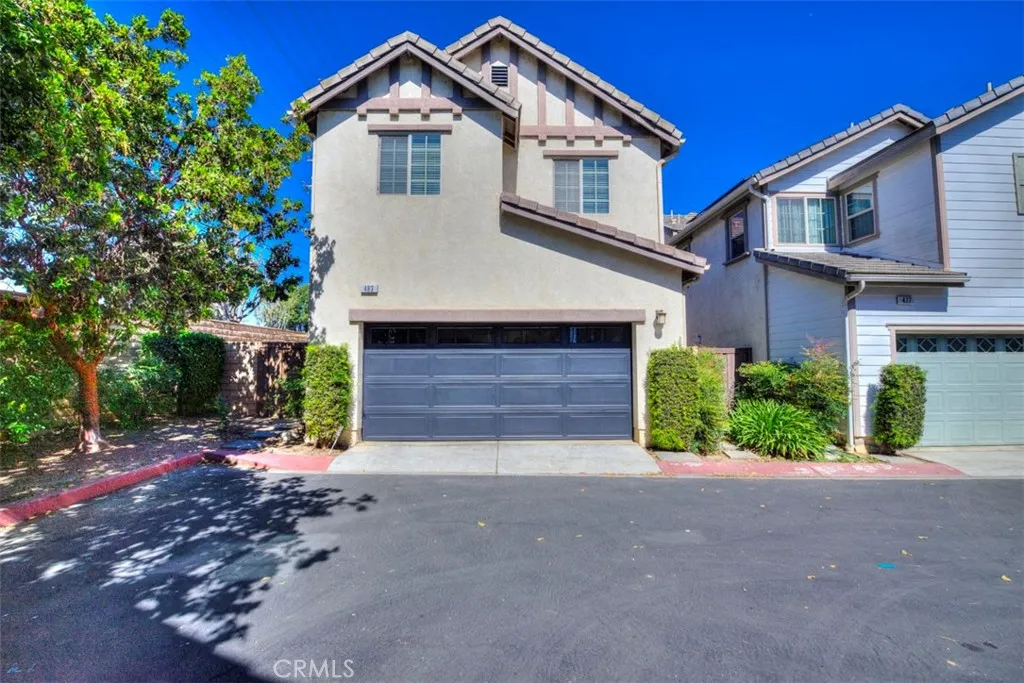 483 Klamath Ct, Corona, CA 92880