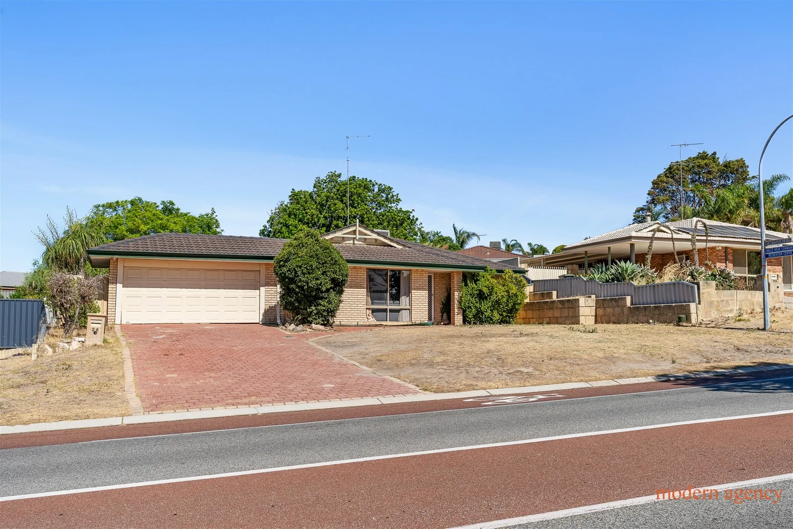 26 Casuarina Drive, Halls Head WA 6210