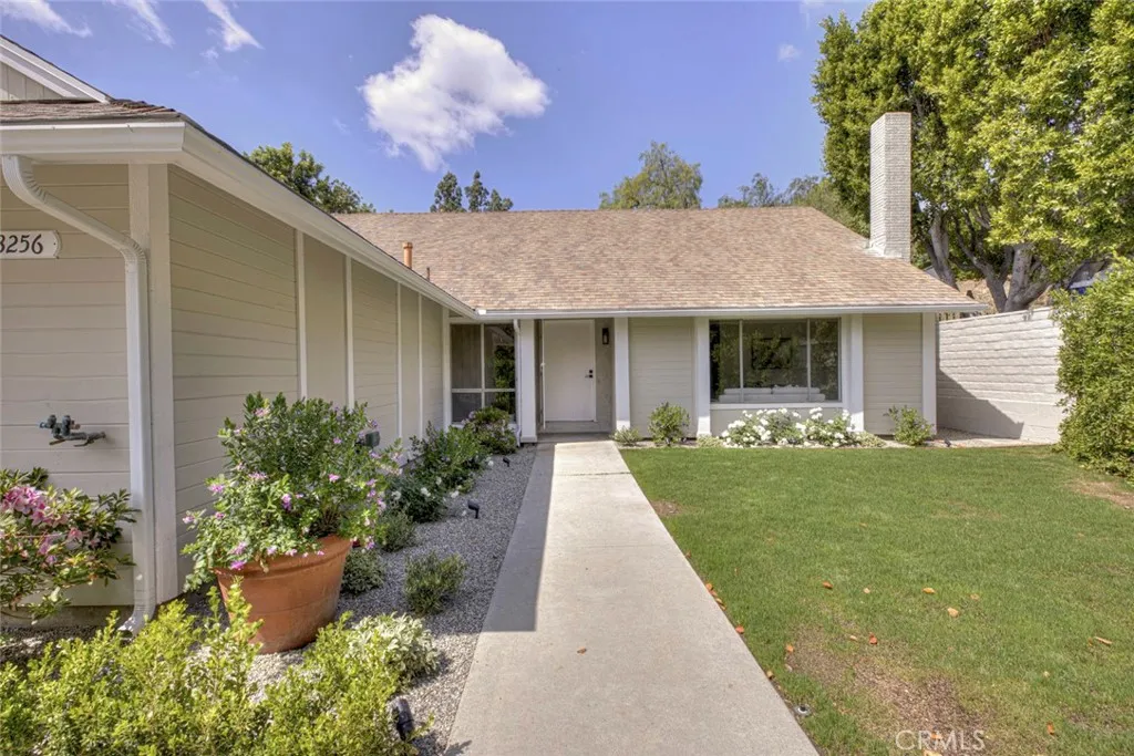 Additional image 4 of 3256 N Frederic St, Burbank, CA 91504