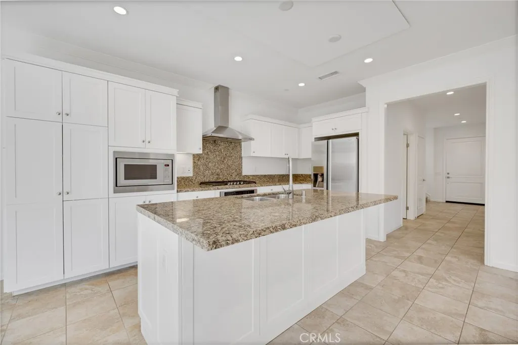 Additional image 19 of 126 Gulfstream, Irvine, CA 92620