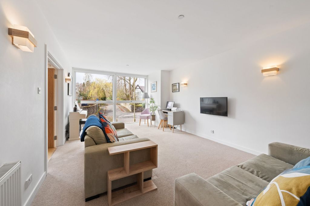 Additional image 3 of 2 bed flat for saleKilbryde Crescent, Dunblane FK15