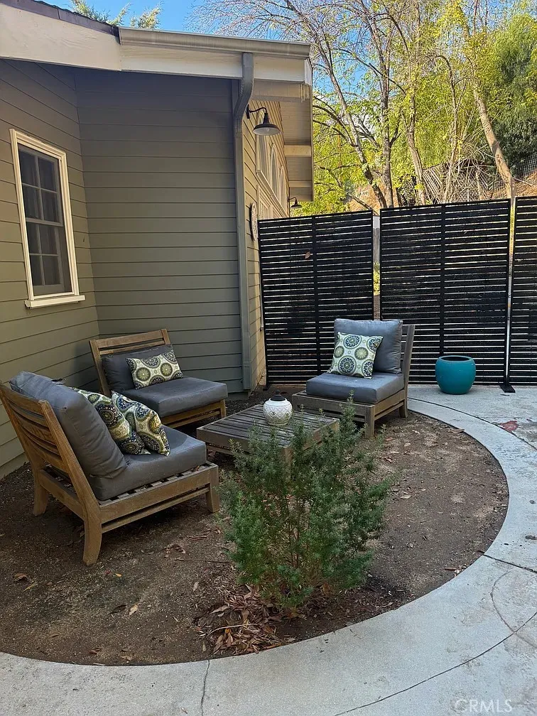 Additional image 147 of 20619 Martha St, Woodland Hills, CA 91367