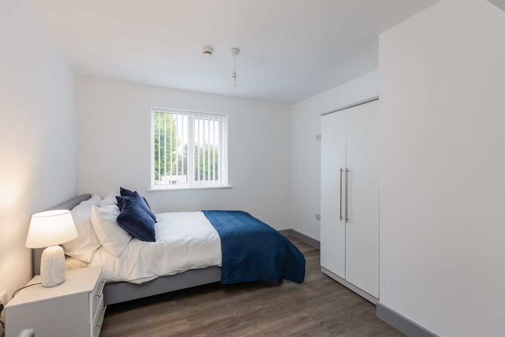 Room to rent-638 New Chester Road, Wirral CH42