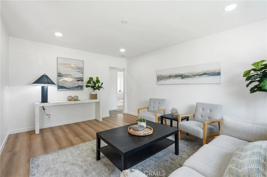 Additional image 57 of 6926 E Peabody St, Long Beach, CA 90808