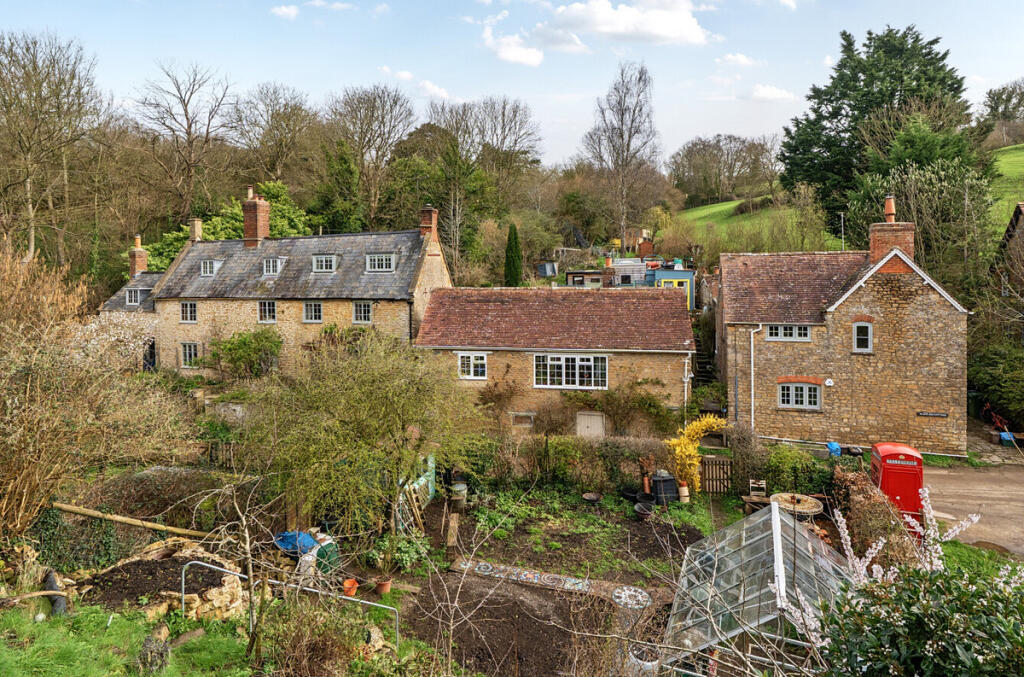Additional image 2 of Pitcombe, Bruton, BA10