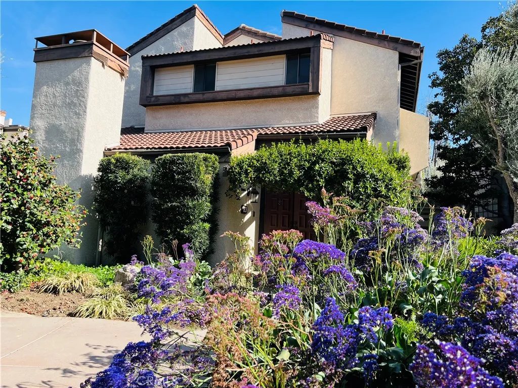 Additional image 2 of 21801 Burbank Blvd Unit 83, Woodland Hills, CA 91367