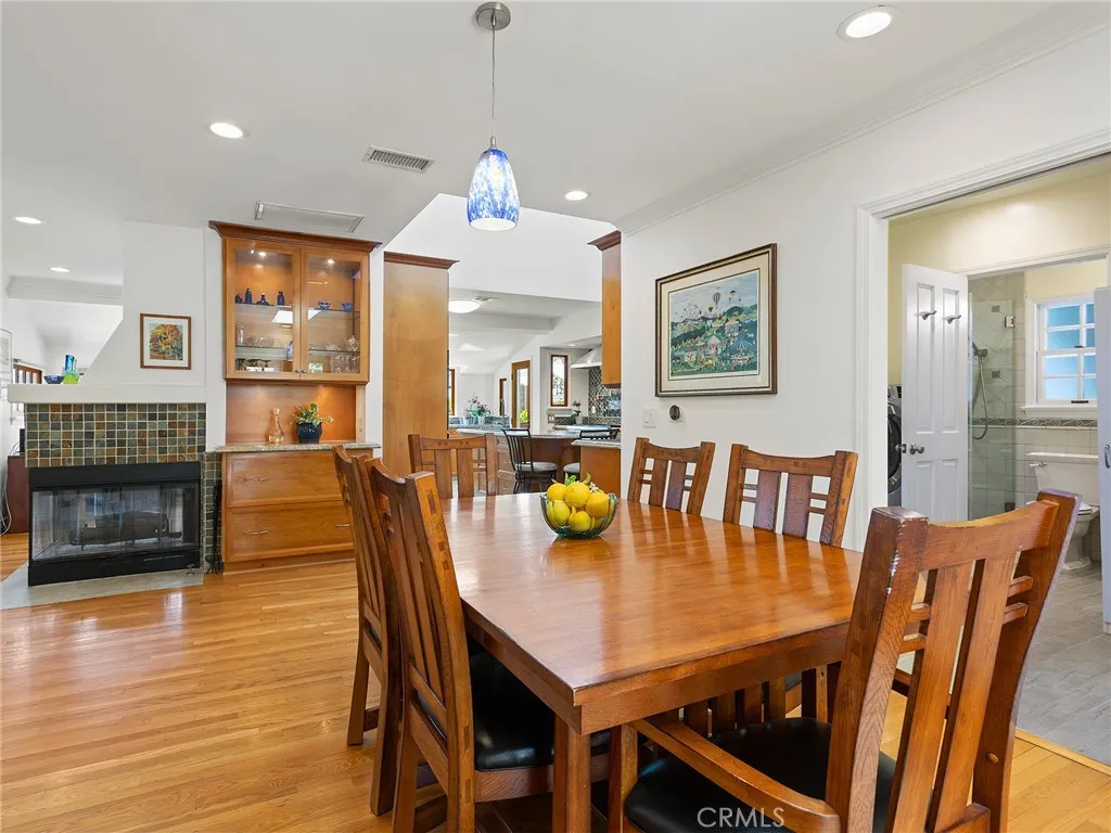 Additional image 87 of 1012 N Sunset Canyon Drive, Burbank, CA 91504