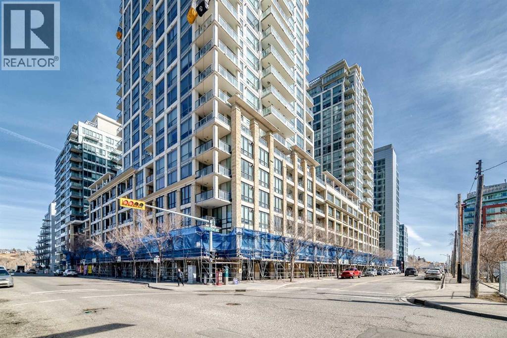611, 222 Riverfront Avenue SW