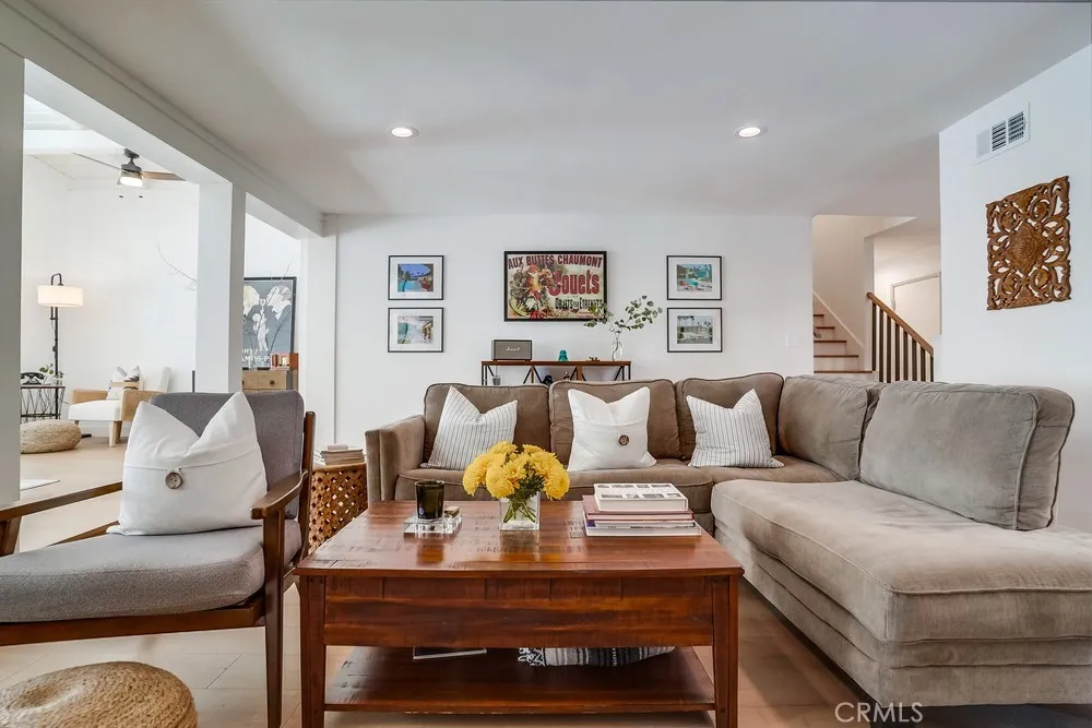 Additional image 95 of 20619 Martha St, Woodland Hills, CA 91367