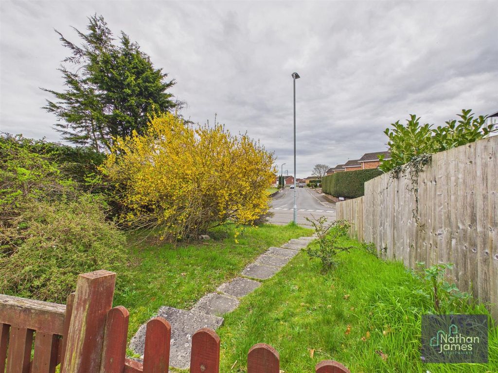 Additional image 14 of 3 bed semi-detached house for saleCastle Lodge Crescent, Caldicot NP26