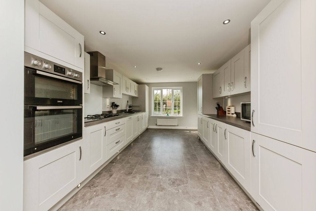 Additional image 2 of 4 bed detached house for saleBlack Croft Close, Shavington, Crewe CW2