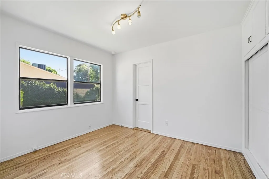 Additional image 16 of 18228 Keswick St, Reseda, CA 91335
