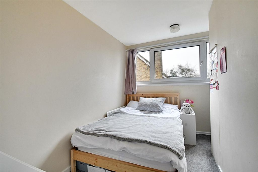 Additional image 18 of 3 bed detached house for saleMorgans Road, Hertford SG13