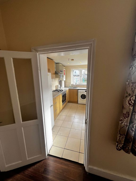 Additional image 10 of 3 bed terraced house to rentSpencer Road, Ilford IG3