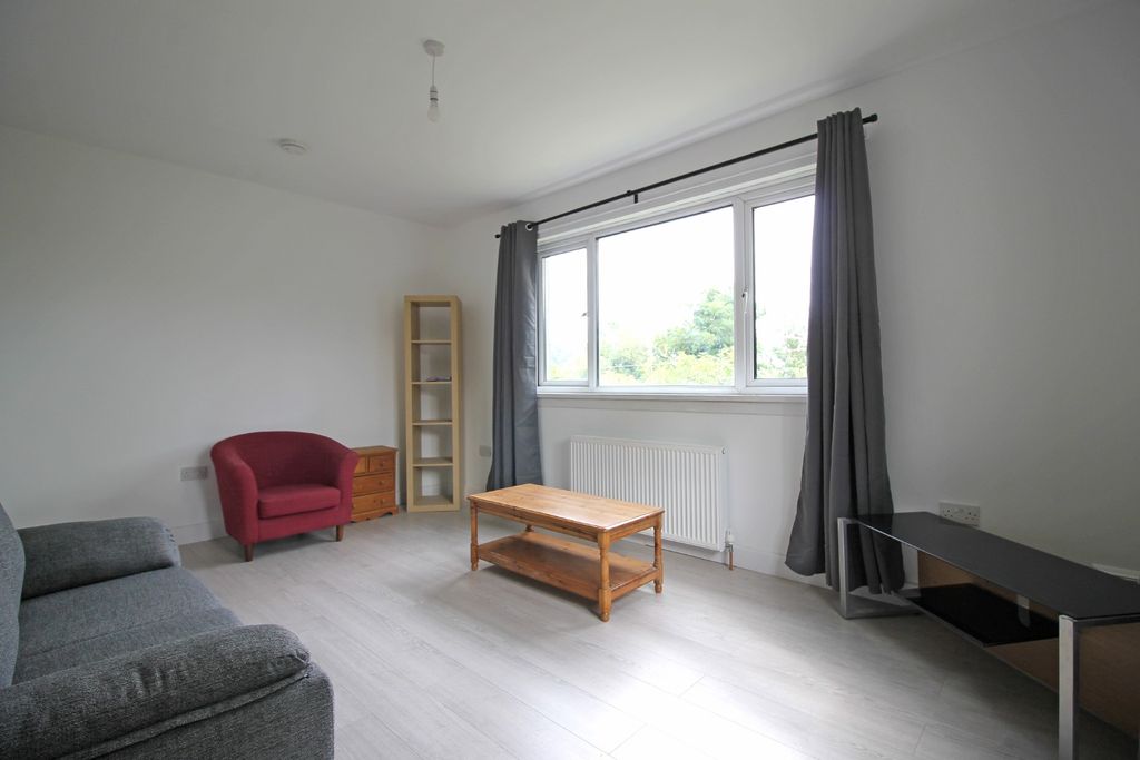 Additional image 3 of 2 bed flat to rentBuchanan Drive, Causewayhead, Stirling FK9